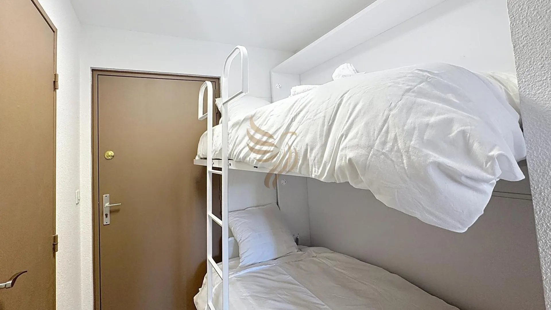 Studio Coco'B - Frejus Plage - 4 Pers - Parking - 7Min A Pied De La Plage - Clim - Wifi - Capitalchic Service Frejus 0*,